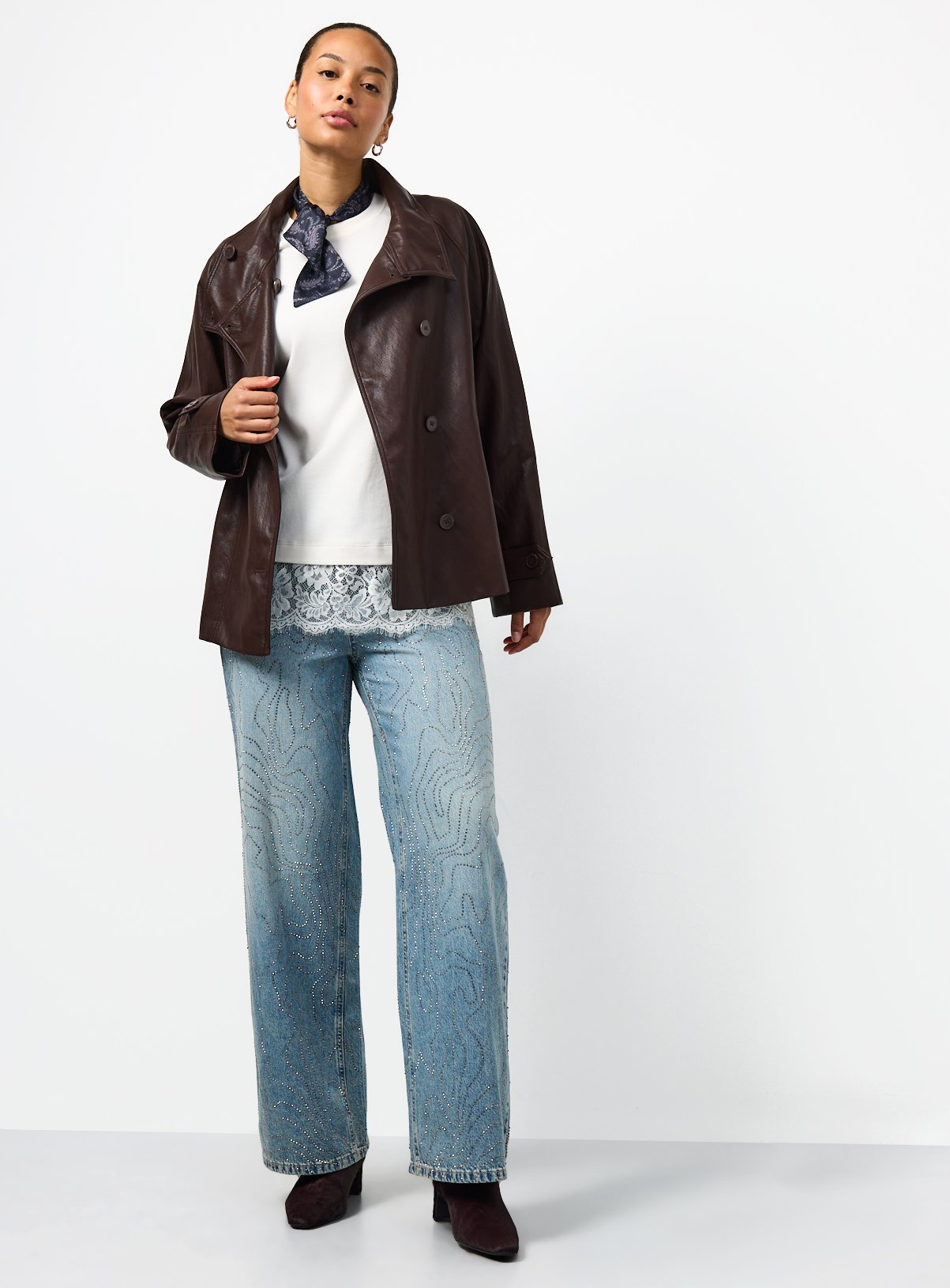 Mid-Wash Swirl Leg Wide Leg Jeans 14L - Image 3 thumbnail